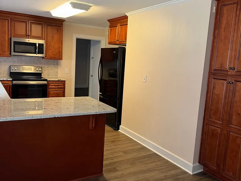 1048 Shuping Mill Rd — Photo 12