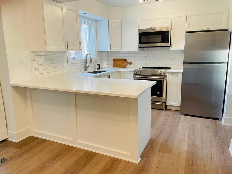 1446 N 31st St — Photo 3