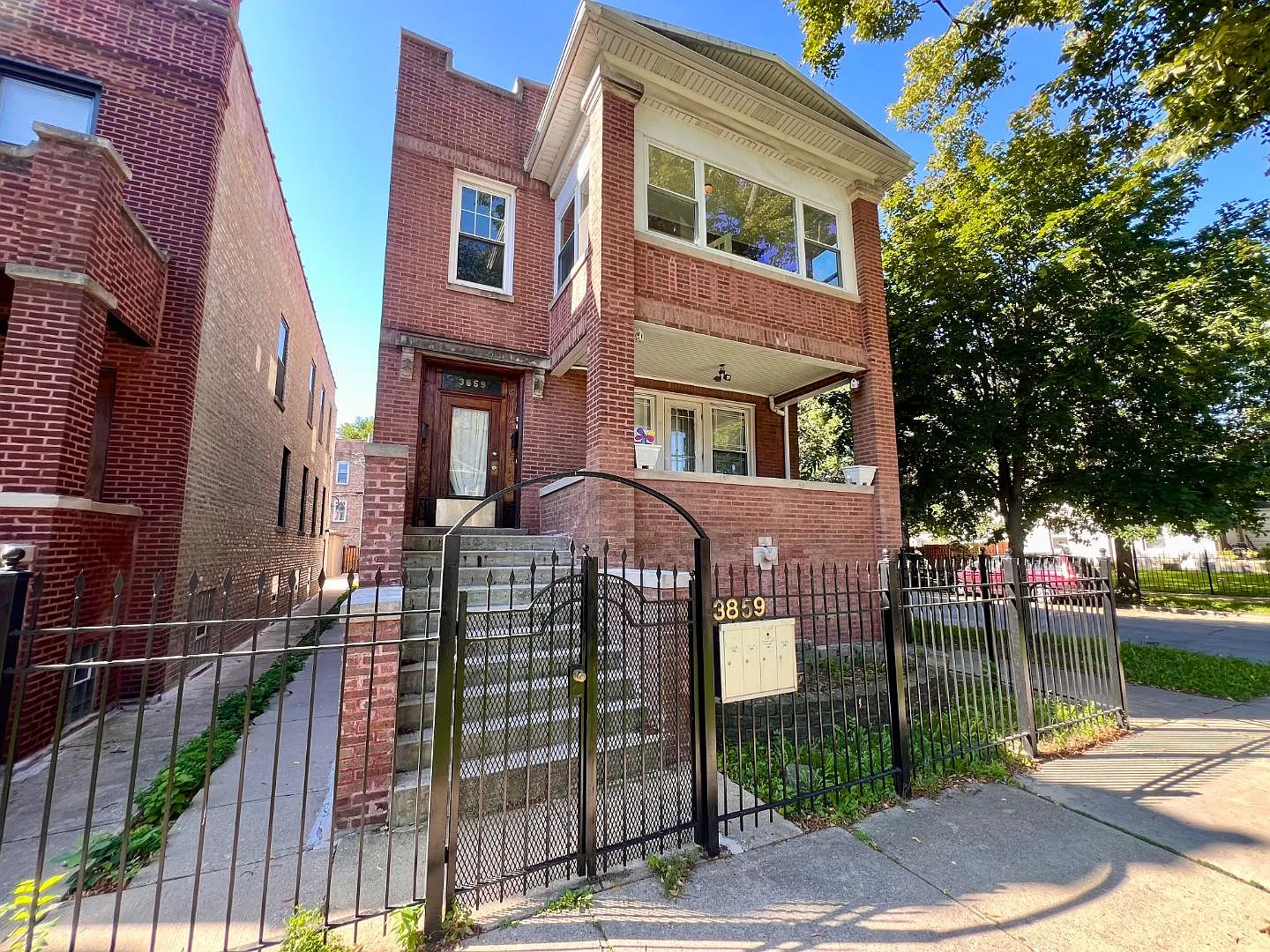 3859 W Wrightwood Ave - 3859-2 — Photo 4