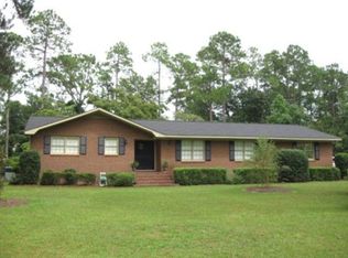 1339 4th St SW, Moultrie, GA 31768