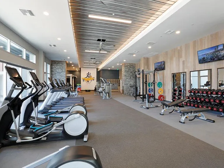 Active Lifestyle - Fitness Center