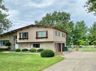 5700 Michael Dr, Bay City, MI