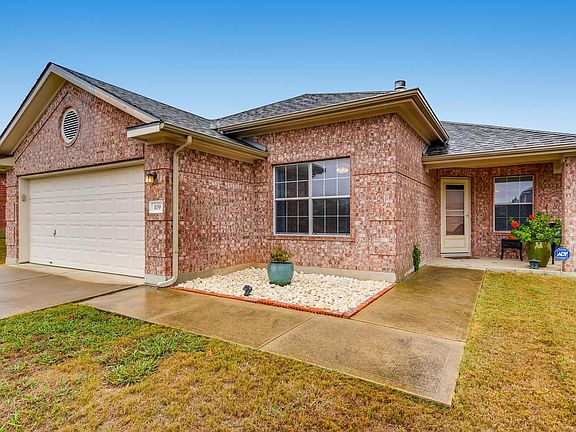 2nd image of 109 Ashwood S