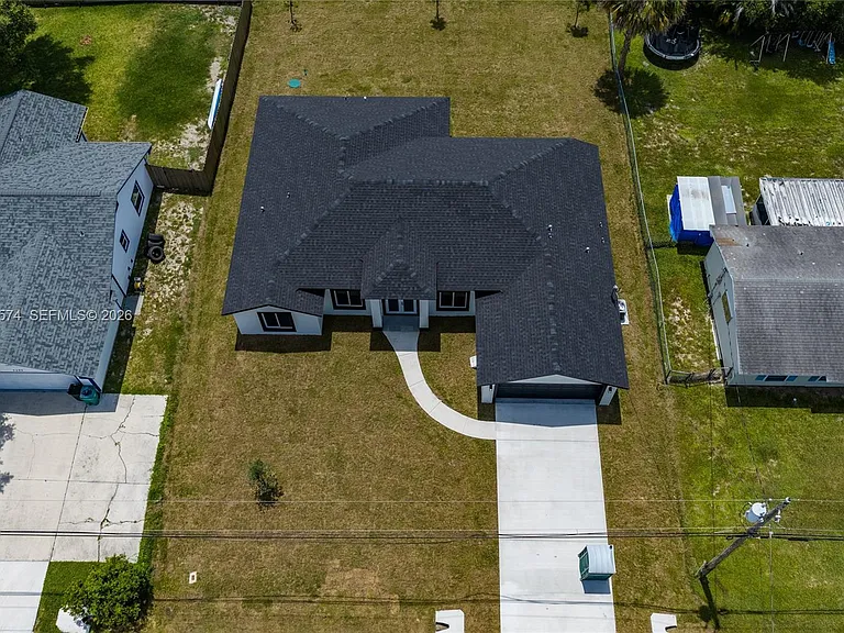 5203 Birch Dr — Photo 32