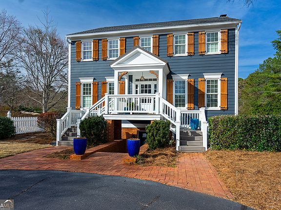 5th image of 638 Cameron Mill Rd