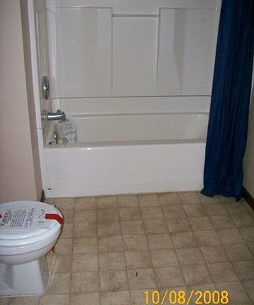 full bathroom in basement