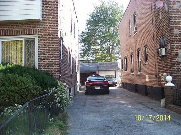 2nd image of 20514 116th Ave