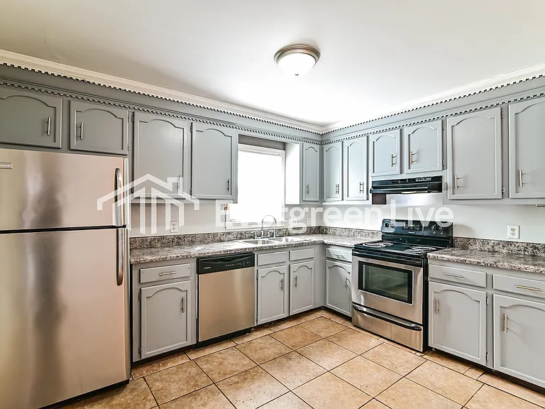 127 Baynard Ct — Photo 5