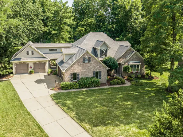 631 Peach Tree Ct, Danville, IN 46122