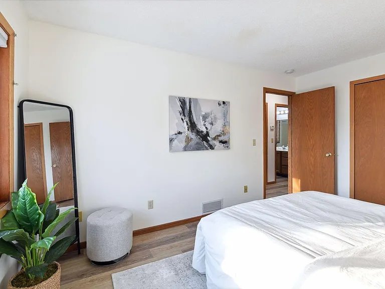 3335 Nevada Ave N #3503 — Photo 13