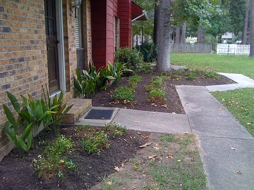 129 Walnut St Photo 1