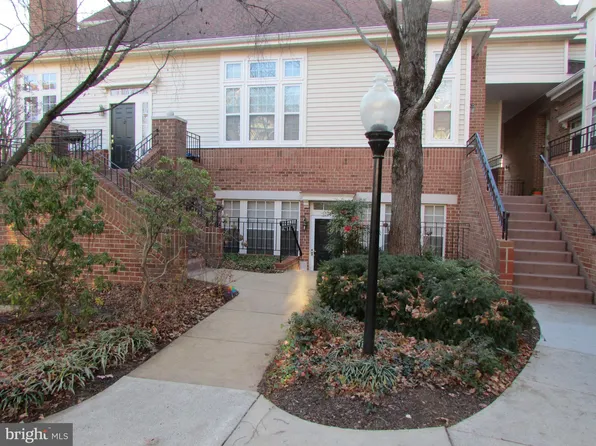 7035 Haycock Rd #103, Falls Church, VA 22043