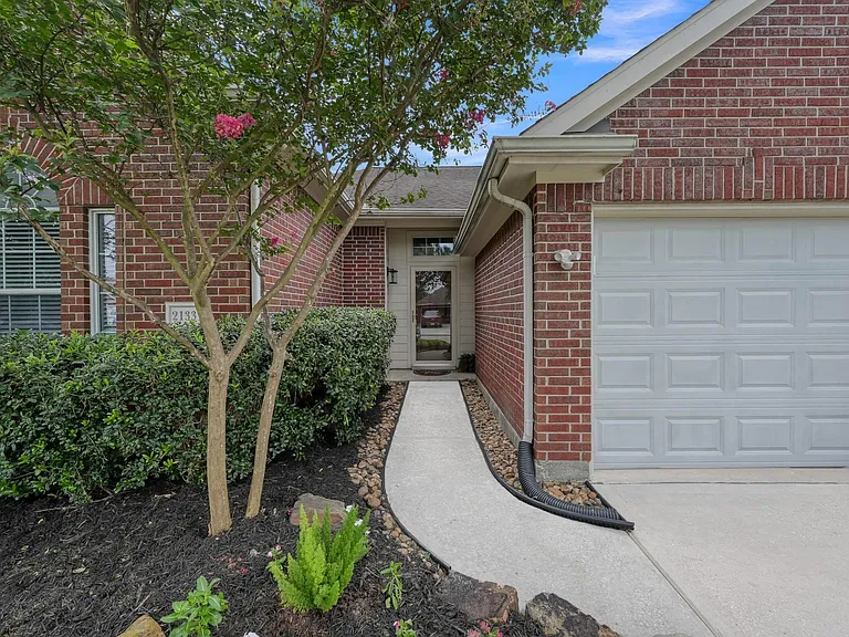 21331 Timber Pines Dr — Photo 2