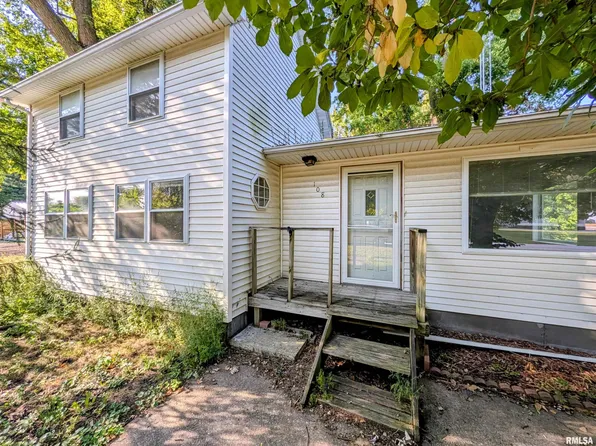 108 W Fillmore St, Sciota, IL 61475