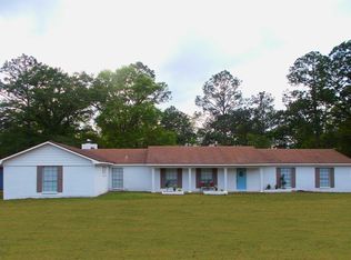 10801 Celeste Rd, Saraland, AL 36571