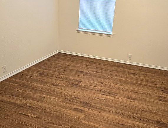 3rd image of 1802 Berkley Ave