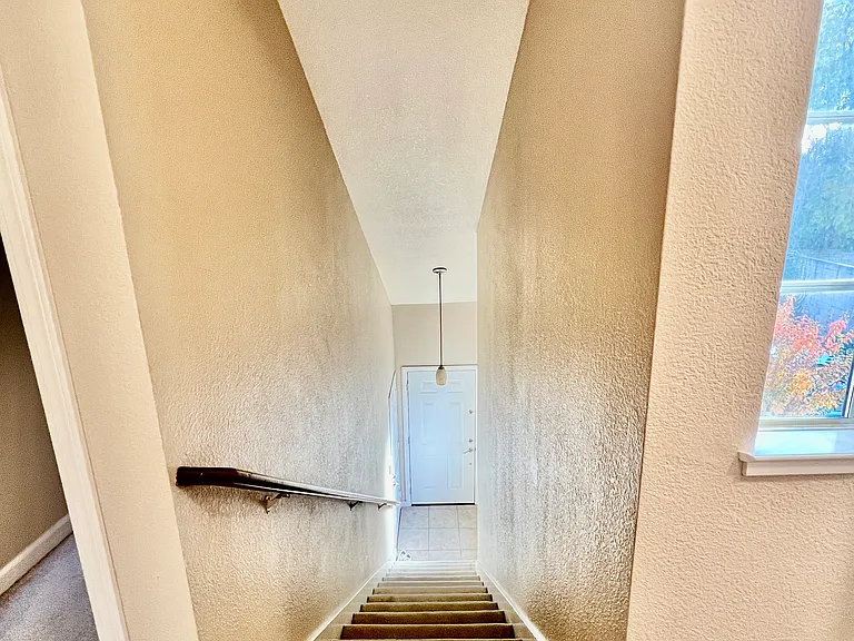 95 Crossing Ct — Photo 19