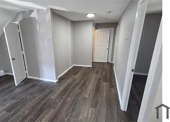 14 Carver St #E — Photo 7