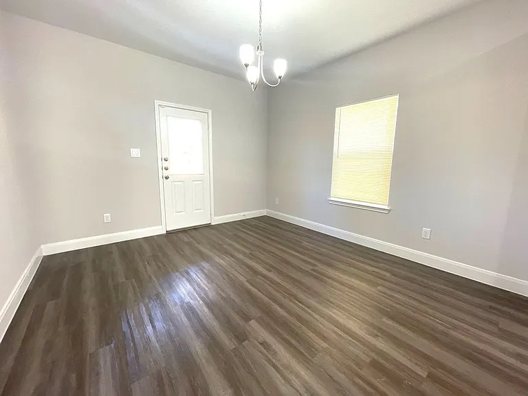 9327 Camay Dr. — Photo 7