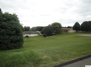 940 Pinewood Cir, Morristown, TN 37814