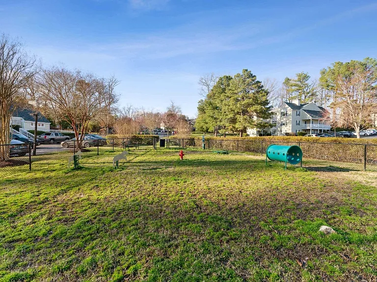 Ashton Creek — Photo 13