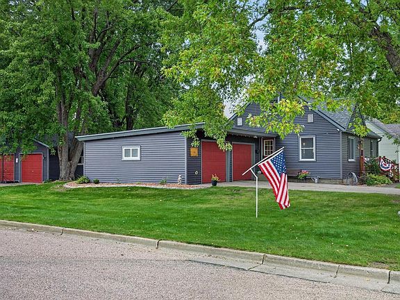 3rd image of 1830 CAREY STREET