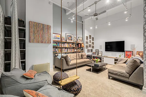 Sold by Compass | media 16