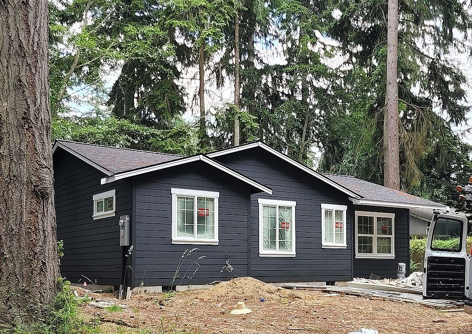 1st image of 7825 Mortland Dr