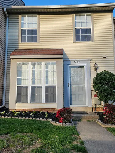 1207 Brice Sq Photo 1