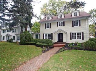 226 Corwin Rd, Rochester, NY 14610