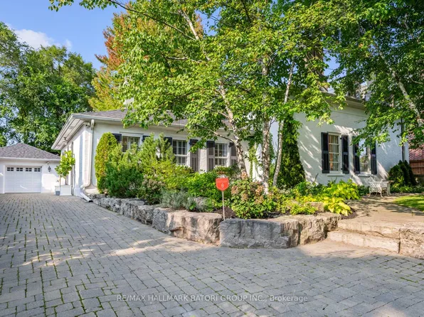 171 Old Forest Hill Rd, Toronto, ON M6C 2G7