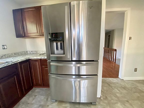 5th image of 5805 Dockridge Ct