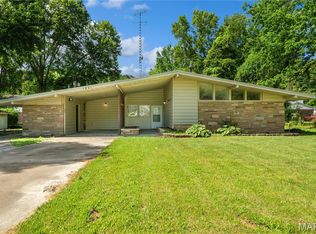 1021 Villa Ln, Cape Girardeau, MO 63701