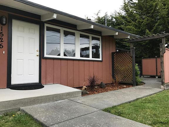 2nd image of 1525 Fern Dr