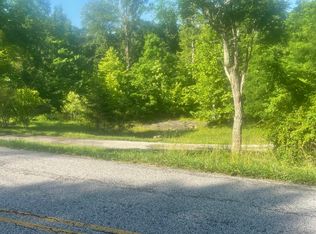 4371 Carter Caves Rd, Olive Hill, KY 41164