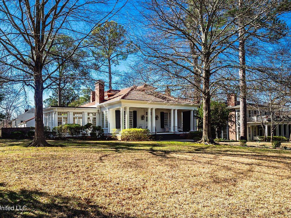 1025 Pinehurst Pl, Jackson, MS 39202 Zillow