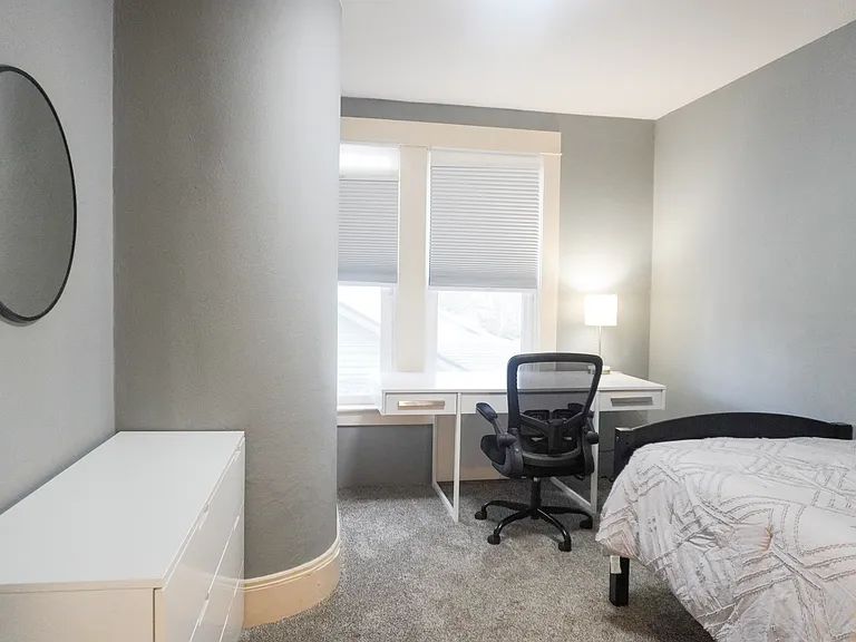 1606 NE 49th Ave #B — Photo 14