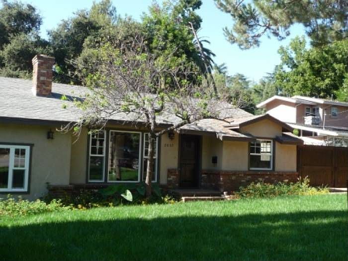 Altadena Splendor