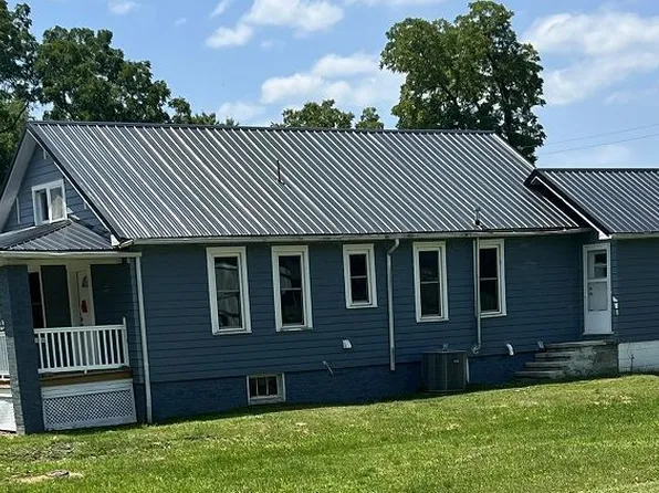 35 Monahan St, Hamden, OH 45634
