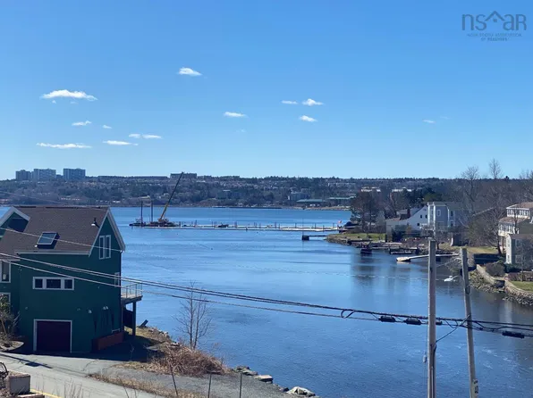 Ab 1a D Shore Dr, Bedford, NS B4A 2C8