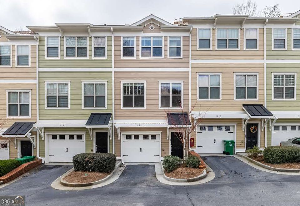 1st image of 1895 Sterling Oaks Cir