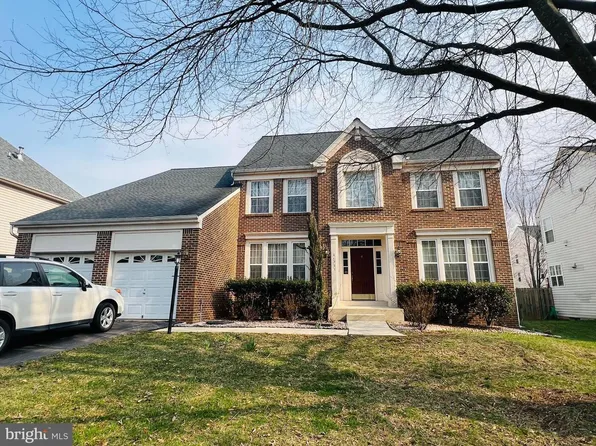 46733 Hollow Mountain Pl, Sterling, VA 20164