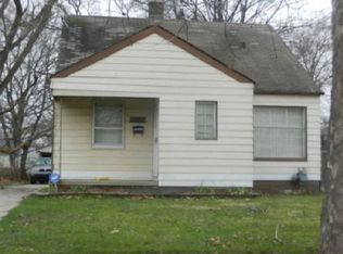 9073 Stout St, Detroit, MI 48228