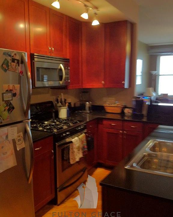 1st image of 3550 W Montrose Ave #3033rd