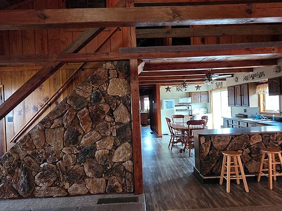 4th image of 716 Blairs Ridge Road