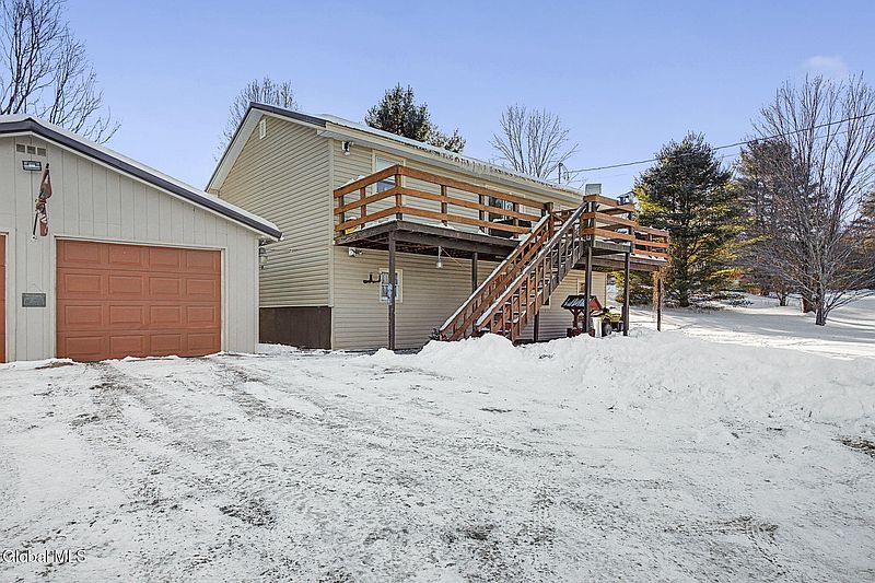 3rd image of 242 Beecher Road