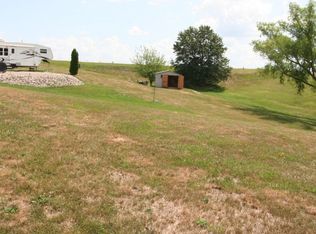 27001 Black Walnut Dr, Unionville, MO 63565