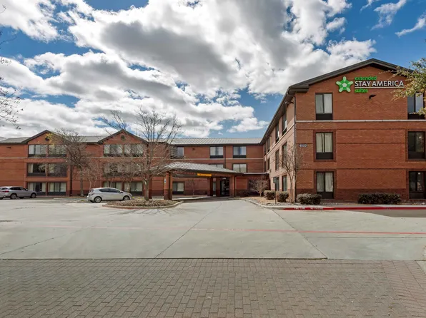 Dallas - Farmers Branch, 4022 Parkside Center Blvd, Dallas, TX 75244