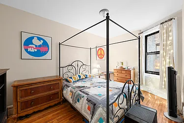 Rented by Nest Seekers International