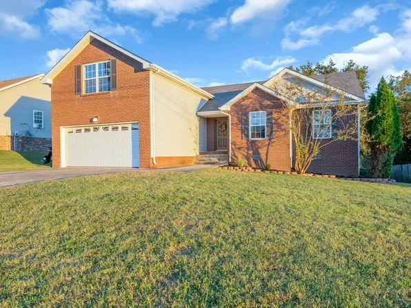 227 Harold Dr, Clarksville, TN 37040